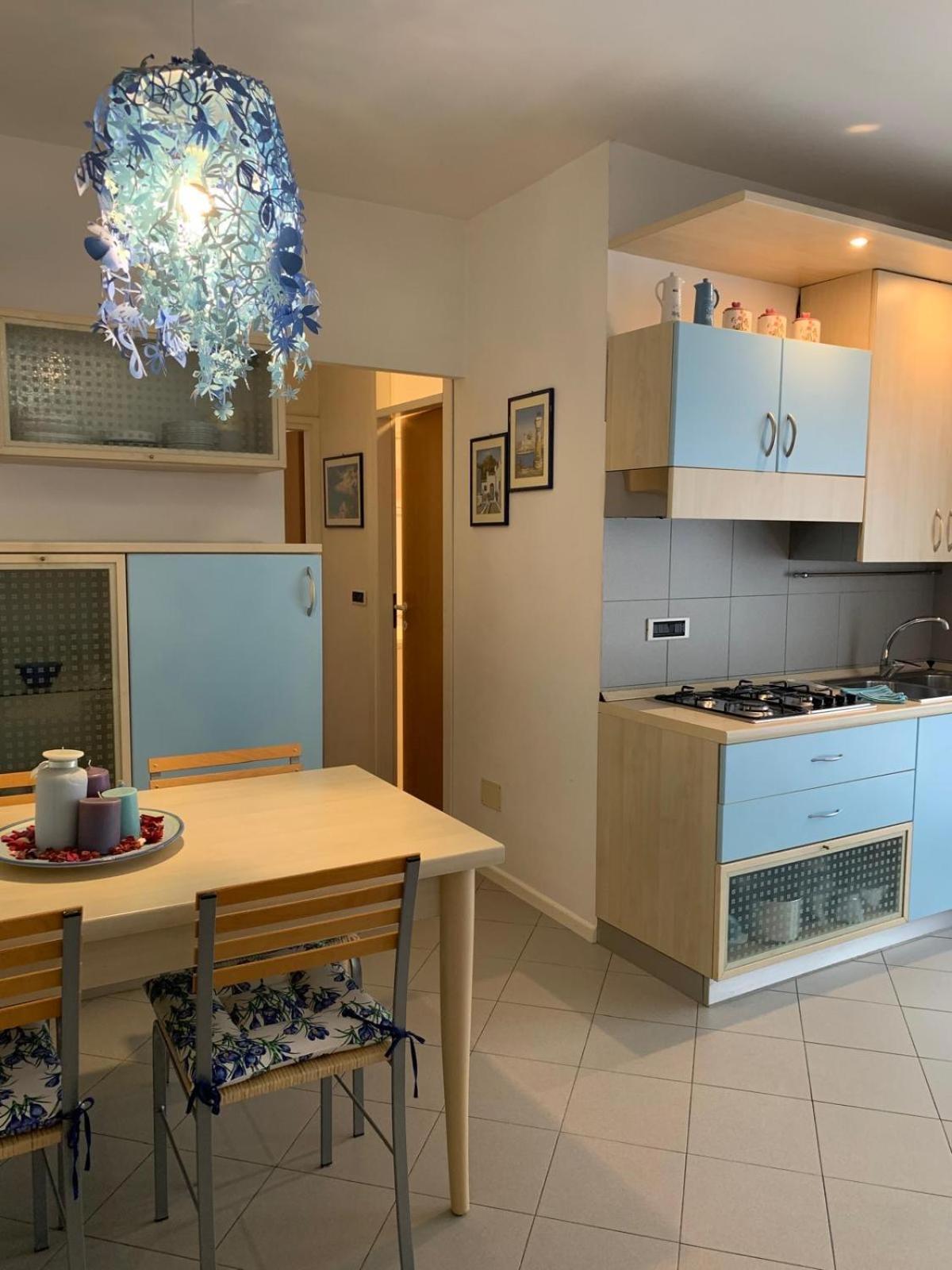 Gracious Apartment Located In The Heart Of Lignano Линьяно-Саббьядоро Экстерьер фото